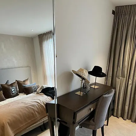 Claydon House Aparthotel